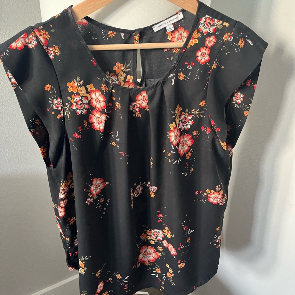 Crescent and Willow Black Floral Cap Sleeve Top with Red & Coral Blooms